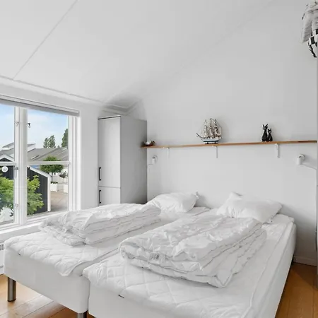 Apartment Sebiorn - 5m From The Sea In Djursland And Mols By Interhome Ebeltoft