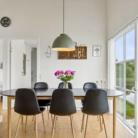 Sebiorn - 5m From The Sea By Interhome
